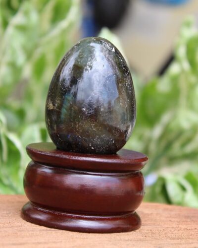 Labradorite Gemstone Egg | 2-inch | Protection shield & Enhances intuition | Home Office Decor